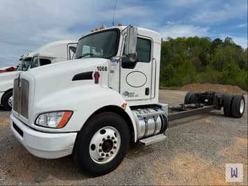 Main image Kenworth T270