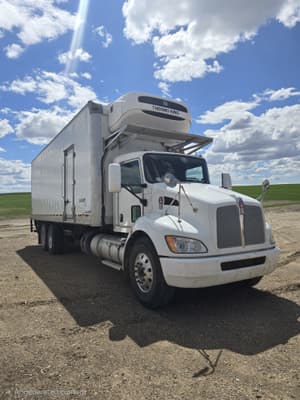2017 Kenworth T370 Image