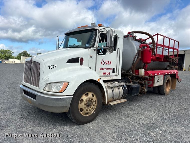 2017 Kenworth T370 Equipment Image0