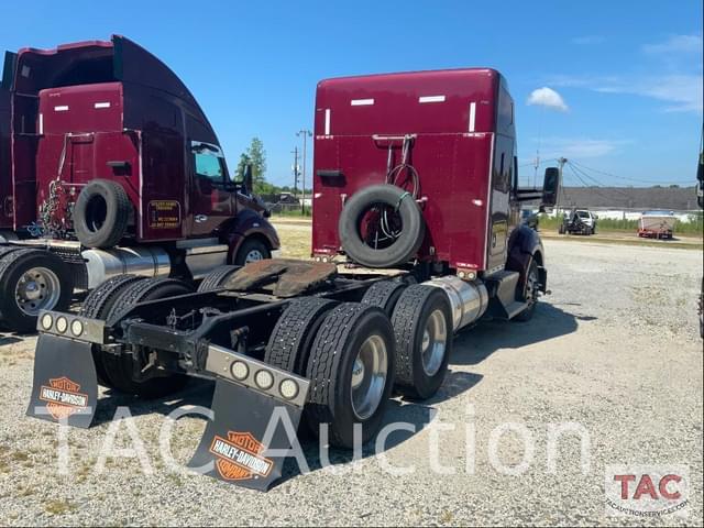 Image of Kenworth T680 equipment image 4