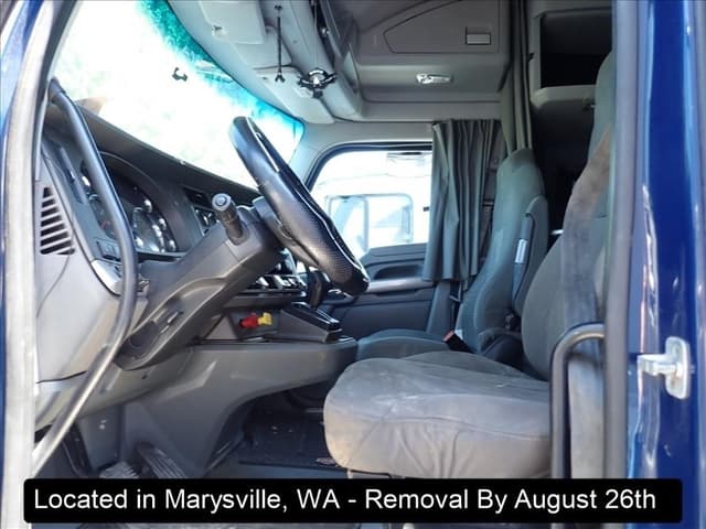 Image of Kenworth T680 equipment image 3