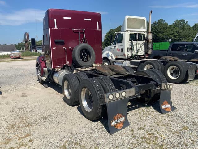 Image of Kenworth T680 equipment image 4