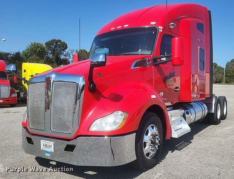 Image of Kenworth T680 Primary image