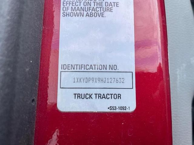 Image of Kenworth T680 equipment image 4