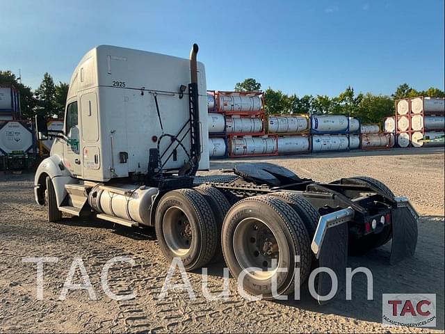 Image of Kenworth T680 equipment image 2