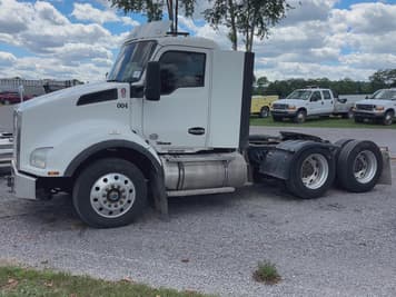 Main image Kenworth T800