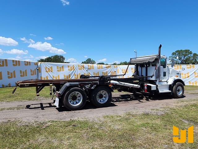 Image of Kenworth T800 equipment image 4