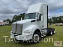 2017 Kenworth T880 Image