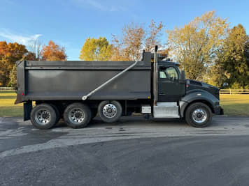 Main image Kenworth T880