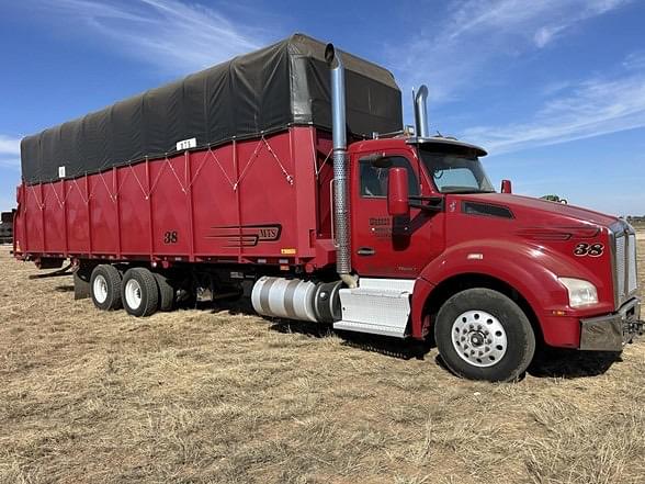 Image of Kenworth T880 Primary image