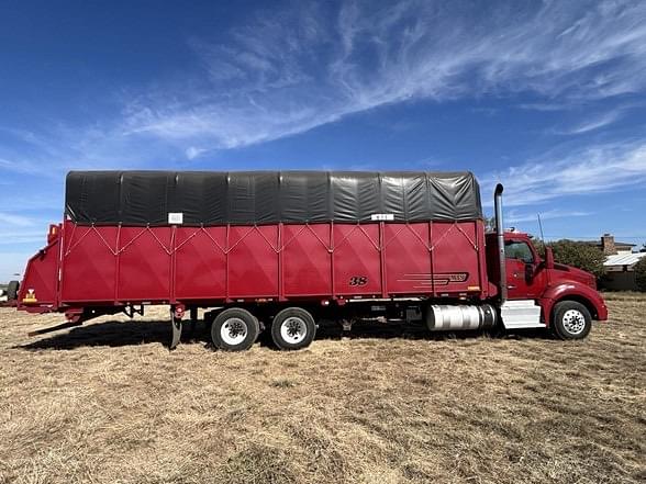 Image of Kenworth T880 equipment image 3