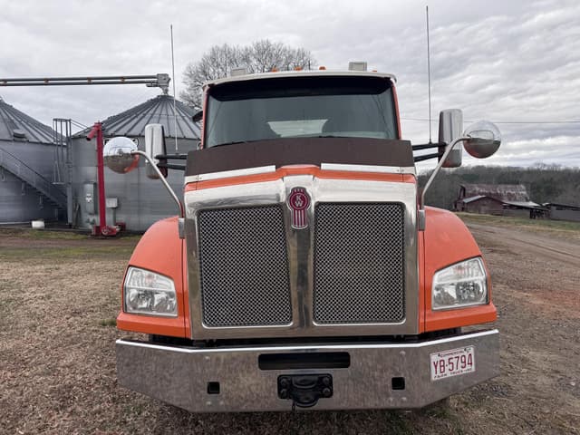 Image of Kenworth T880 equipment image 3