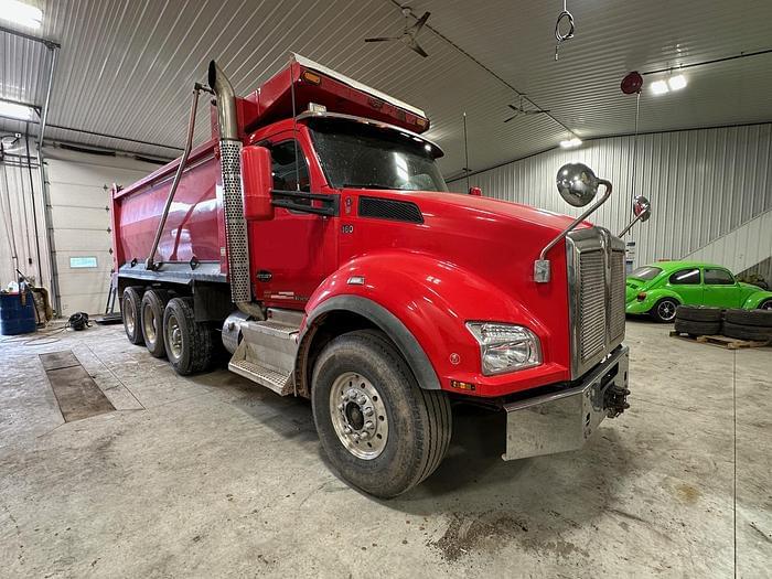 Image of Kenworth T880 Primary image