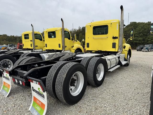 Image of Kenworth T880 equipment image 3