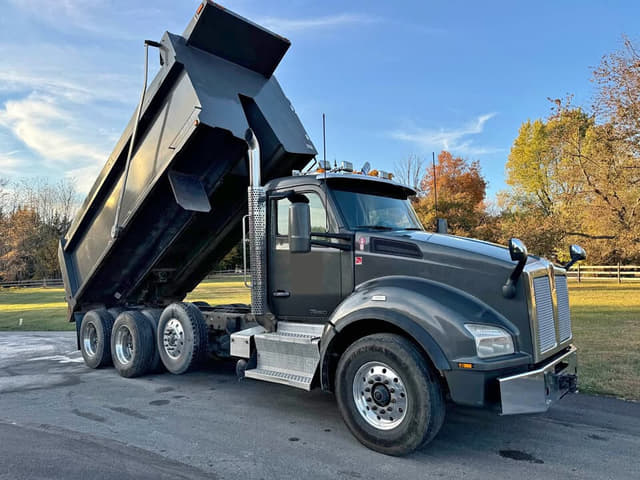 Image of Kenworth T880 equipment image 2