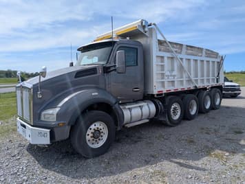 Main image Kenworth T880