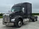 2017 Kenworth T880 Image