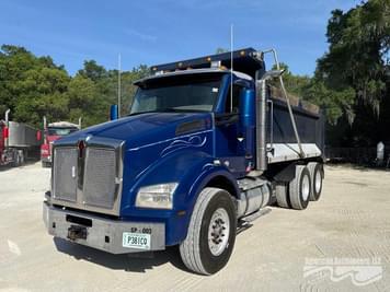 Main image Kenworth T880