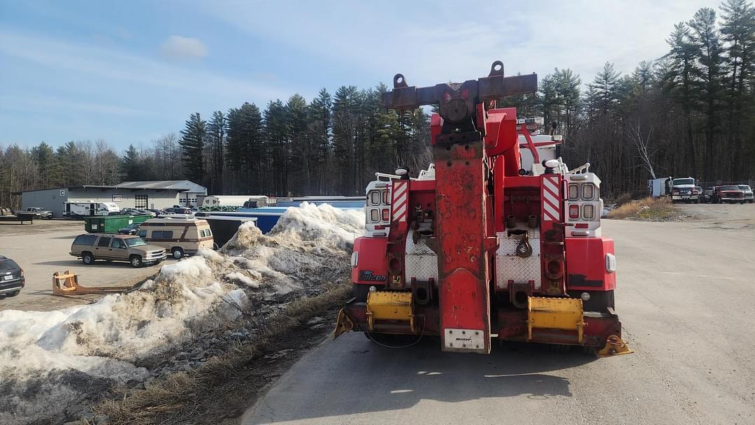 Image of Kenworth T880 Image 1