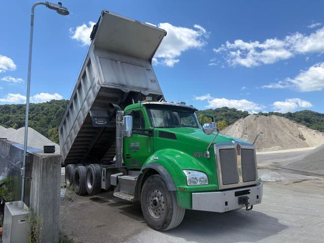 Image of Kenworth T880 equipment image 3