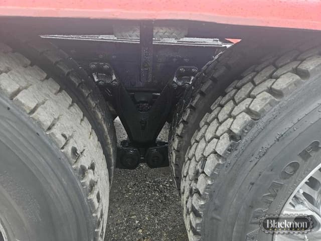 Image of Kenworth W900 equipment image 4