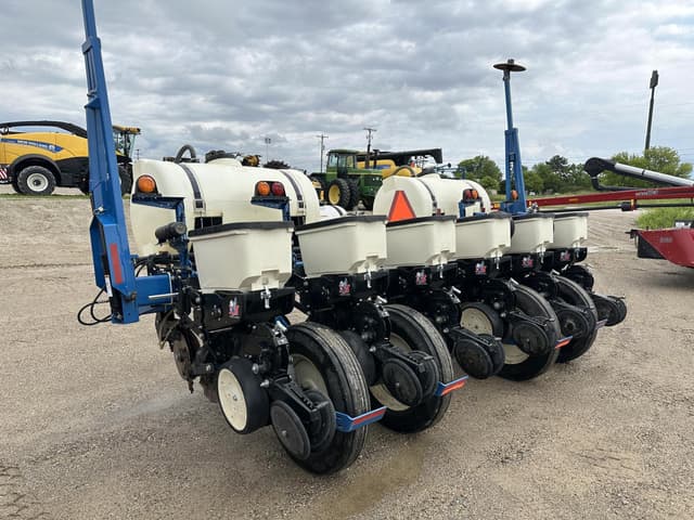 Image of Kinze 3000 equipment image 4