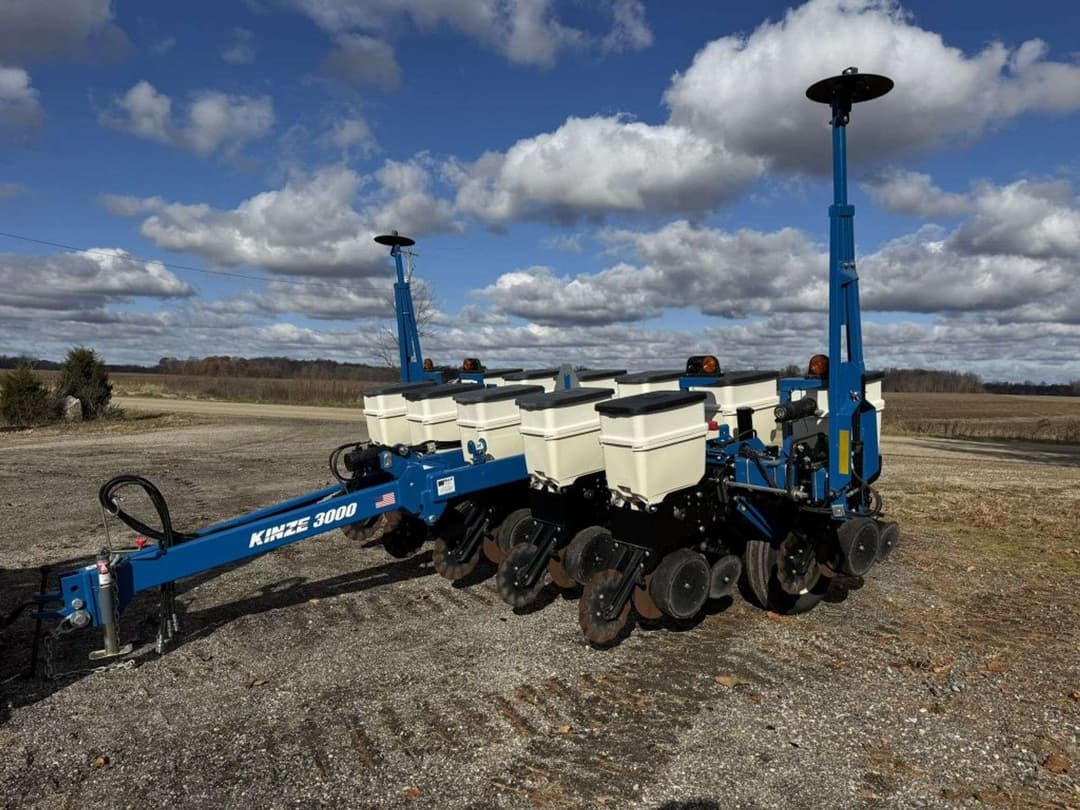 Image of Kinze 3000 Primary image