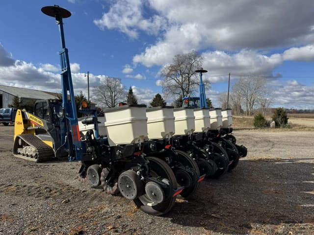 Image of Kinze 3000 equipment image 4