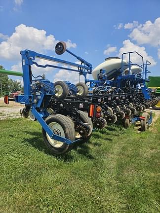 Image of Kinze 3600 Primary image