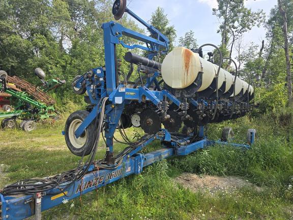 Image of Kinze 3600 Image 1