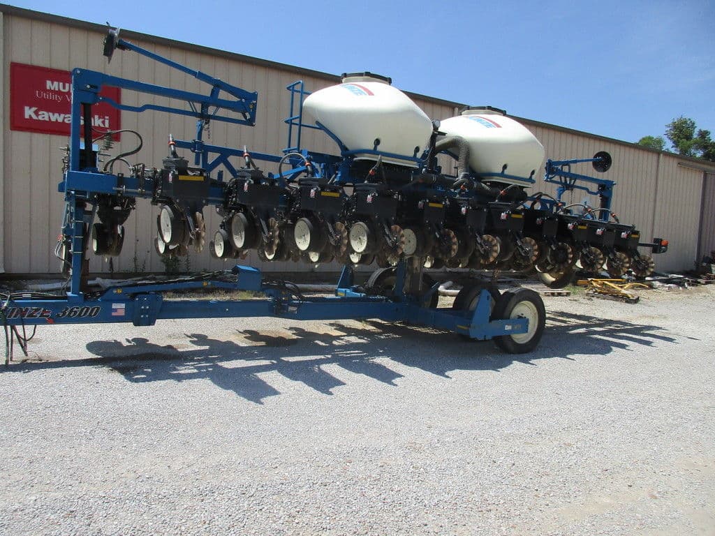 Image of Kinze 3600 Image 1