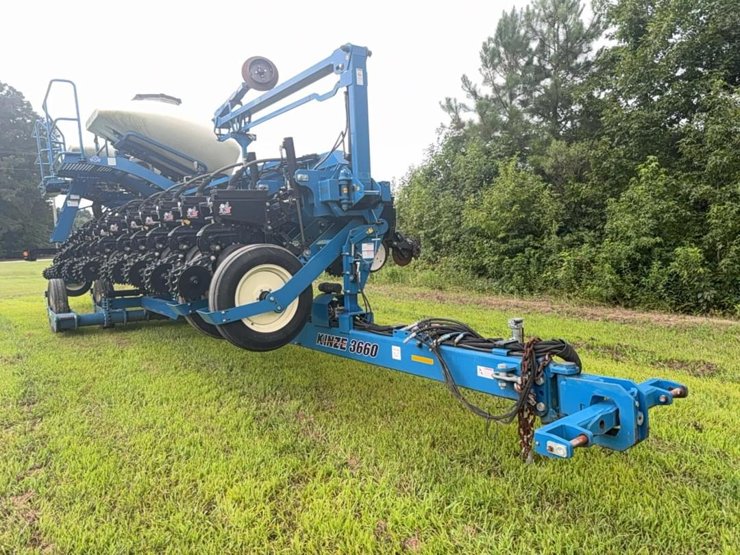 Image of Kinze 3660 Primary image