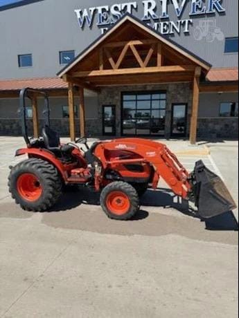 2017 Kioti CK4010 Equipment Image0