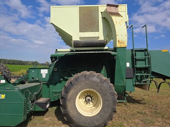 2017 KMC 3386 Equipment Image0