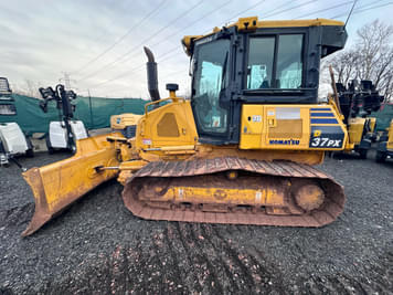 Main image Komatsu D37PX-24