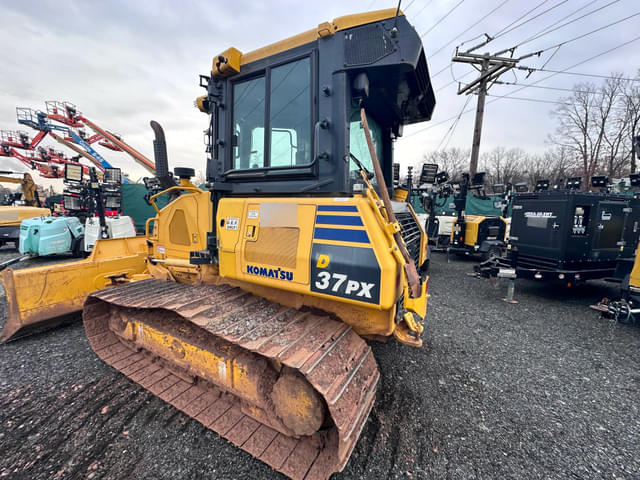 Image of Komatsu D37PX-24 equipment image 1