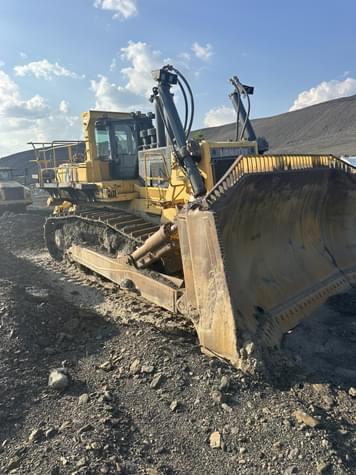 Main image Komatsu D475A