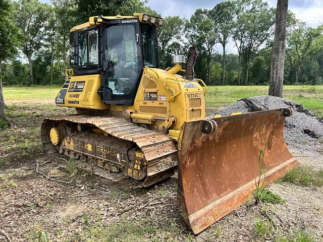Image of Komatsu D51PX-24 equipment image 2