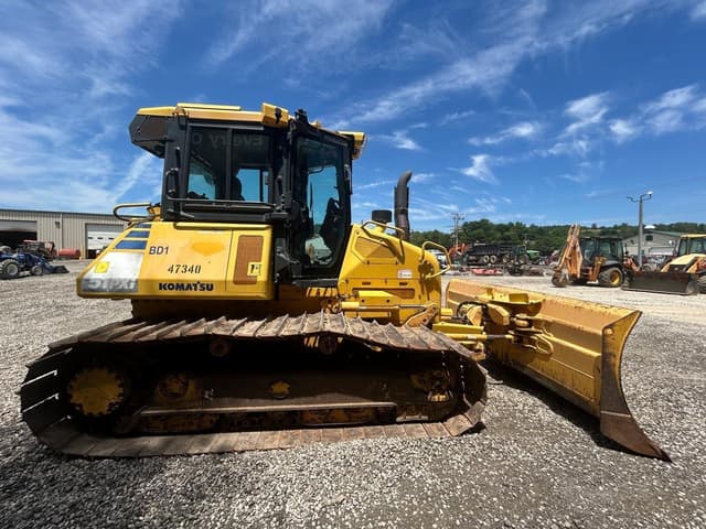 Image of Komatsu D51PXI-24 equipment image 4