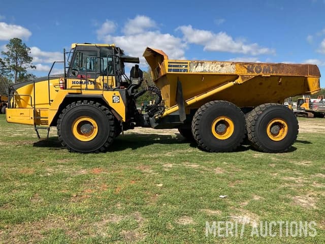 Image of Komatsu HM400-5 equipment image 1