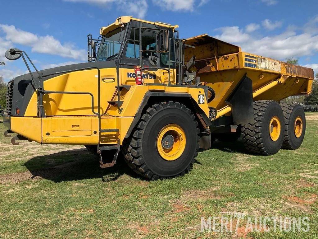 2017 Komatsu HM400-5 Equipment Image0