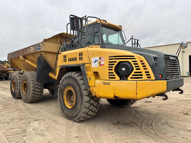 Image of Komatsu HM400-5 equipment image 2