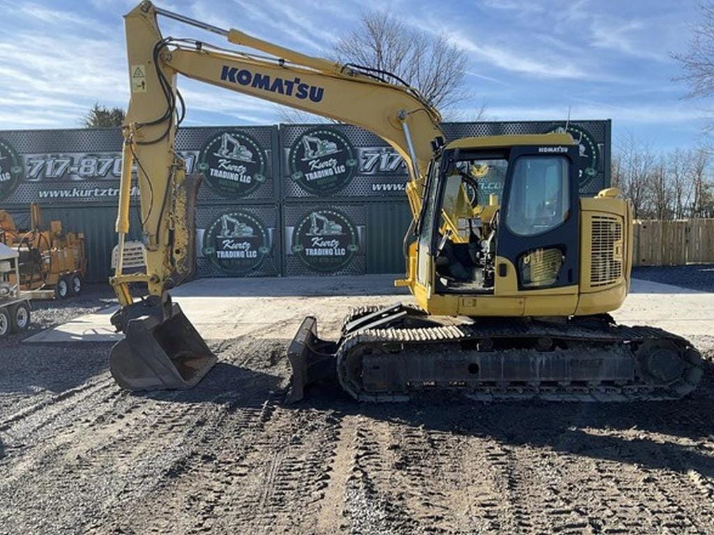 2017 Komatsu PC138USLC Equipment Image0