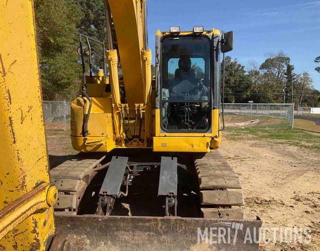 Image of Komatsu PC138USLC-11 equipment image 3