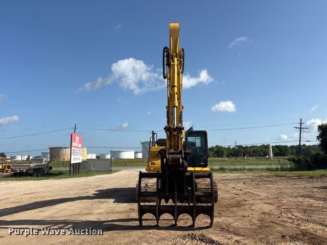 Image of Komatsu PC210 LC-11 equipment image 1