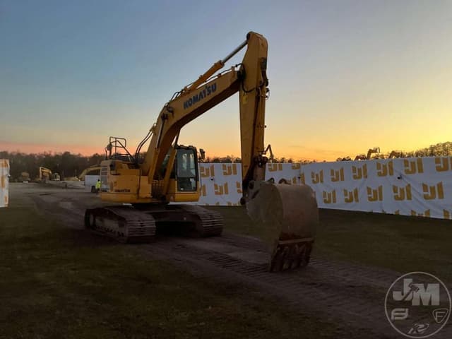 Image of Komatsu PC228USLC-10 equipment image 2