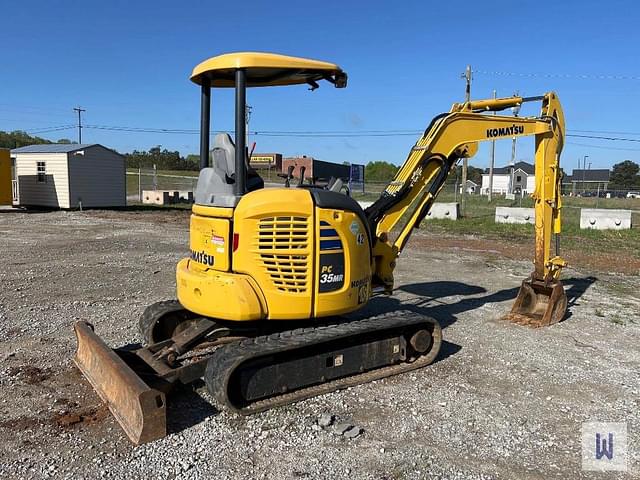 Image of Komatsu PC35MR equipment image 4