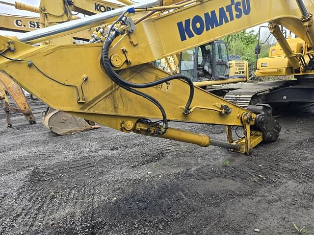 Image of Komatsu PC490LC-11 equipment image 1