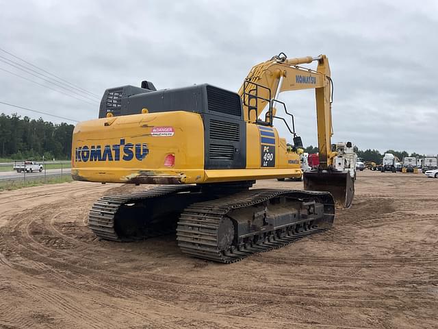 Image of Komatsu PC490LC equipment image 4