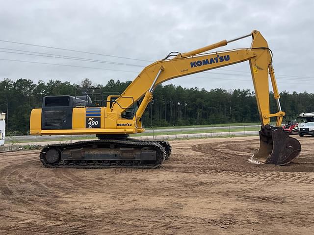 Image of Komatsu PC490LC equipment image 3